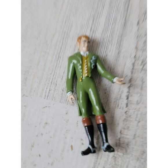 Disney Royal Duke prince mini boy green Pixar toy figure - Picture 2 of 4